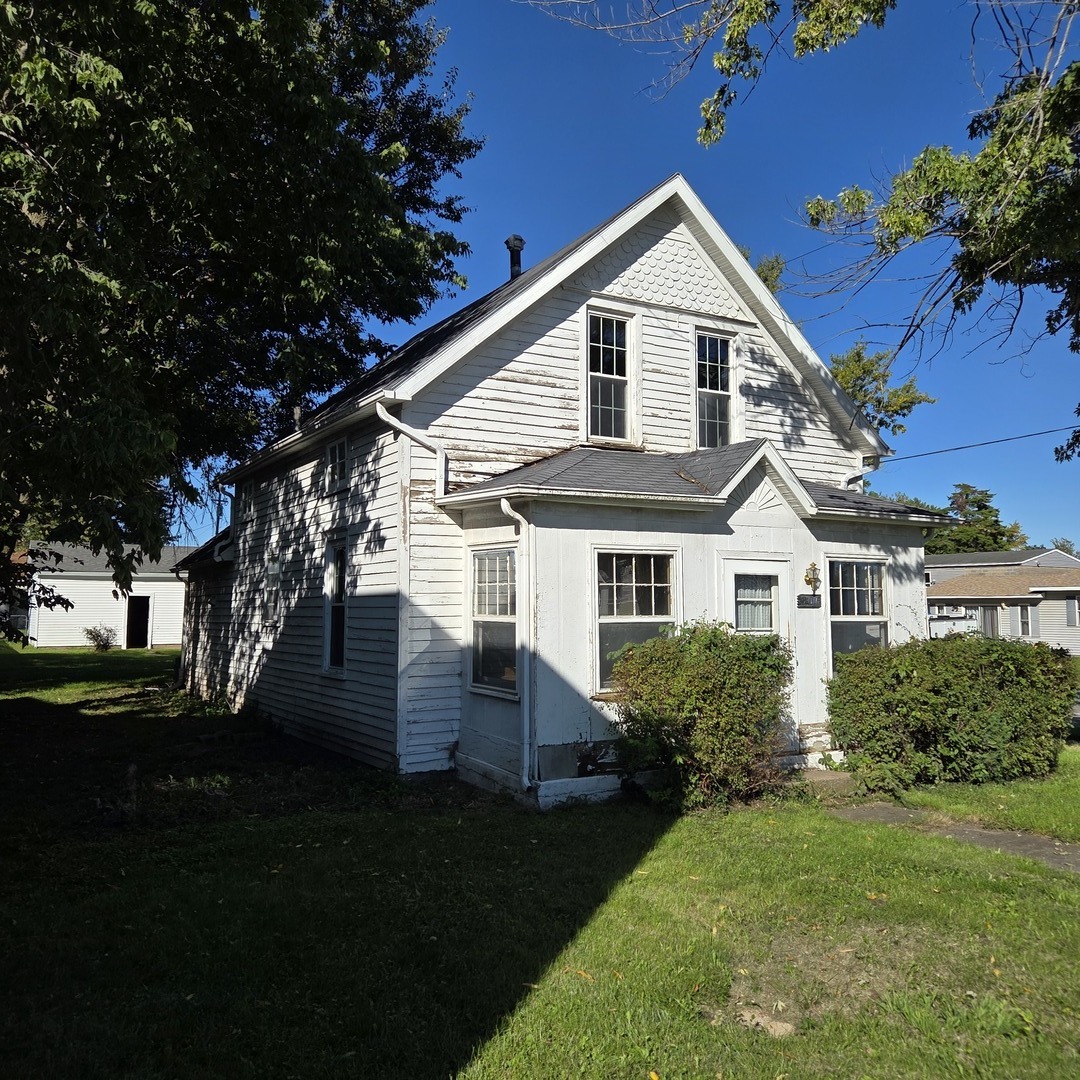 301 3rd Street Property Photo 36