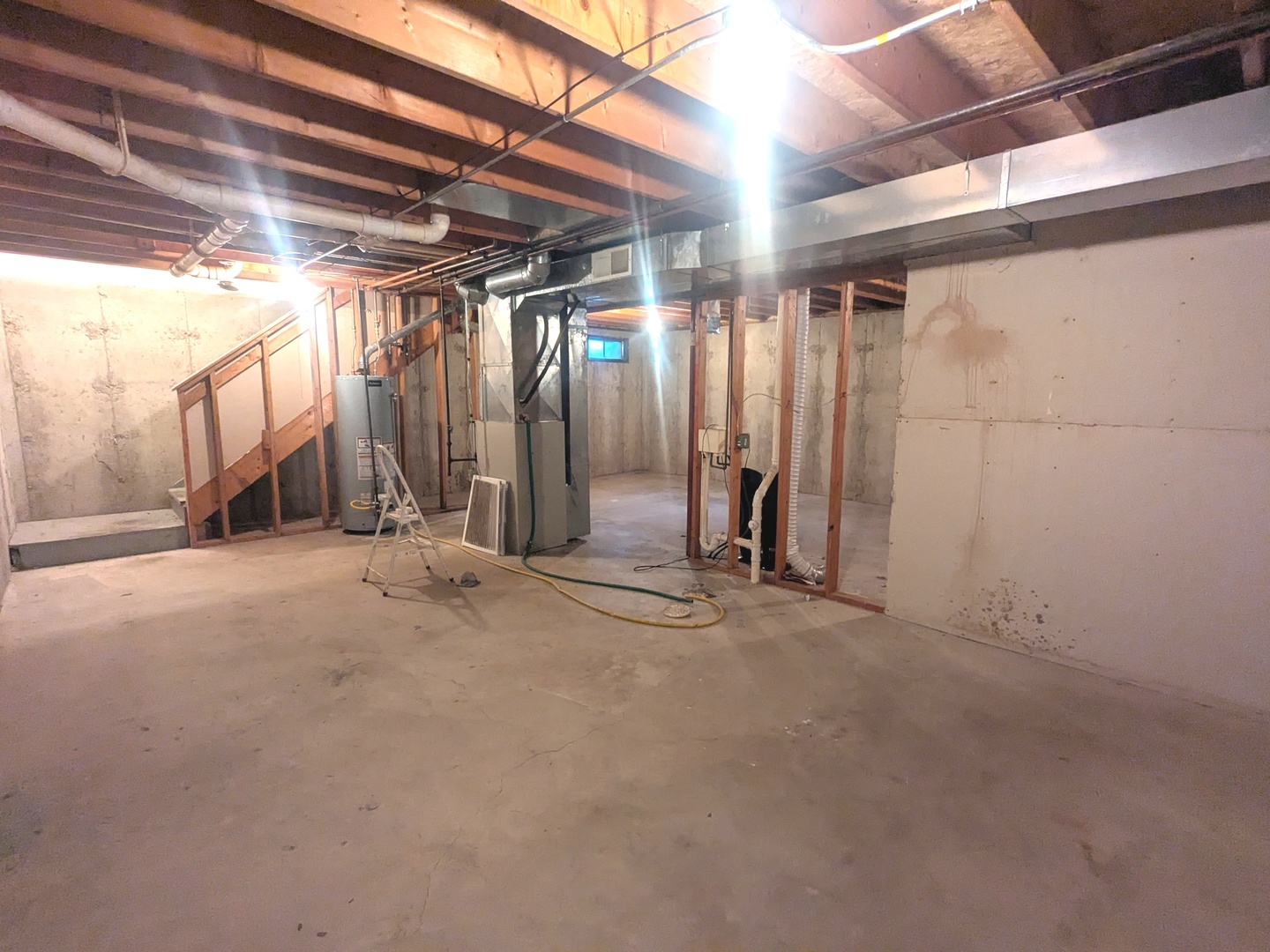 1053 School Street Property Photo 17