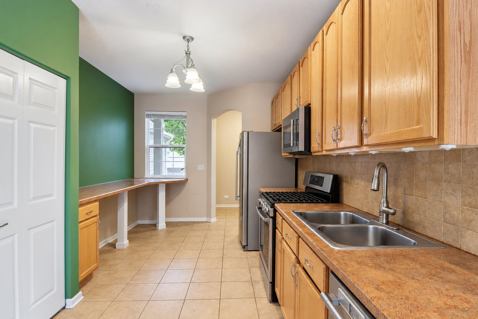664 W Kristina Lane Property Photo 10