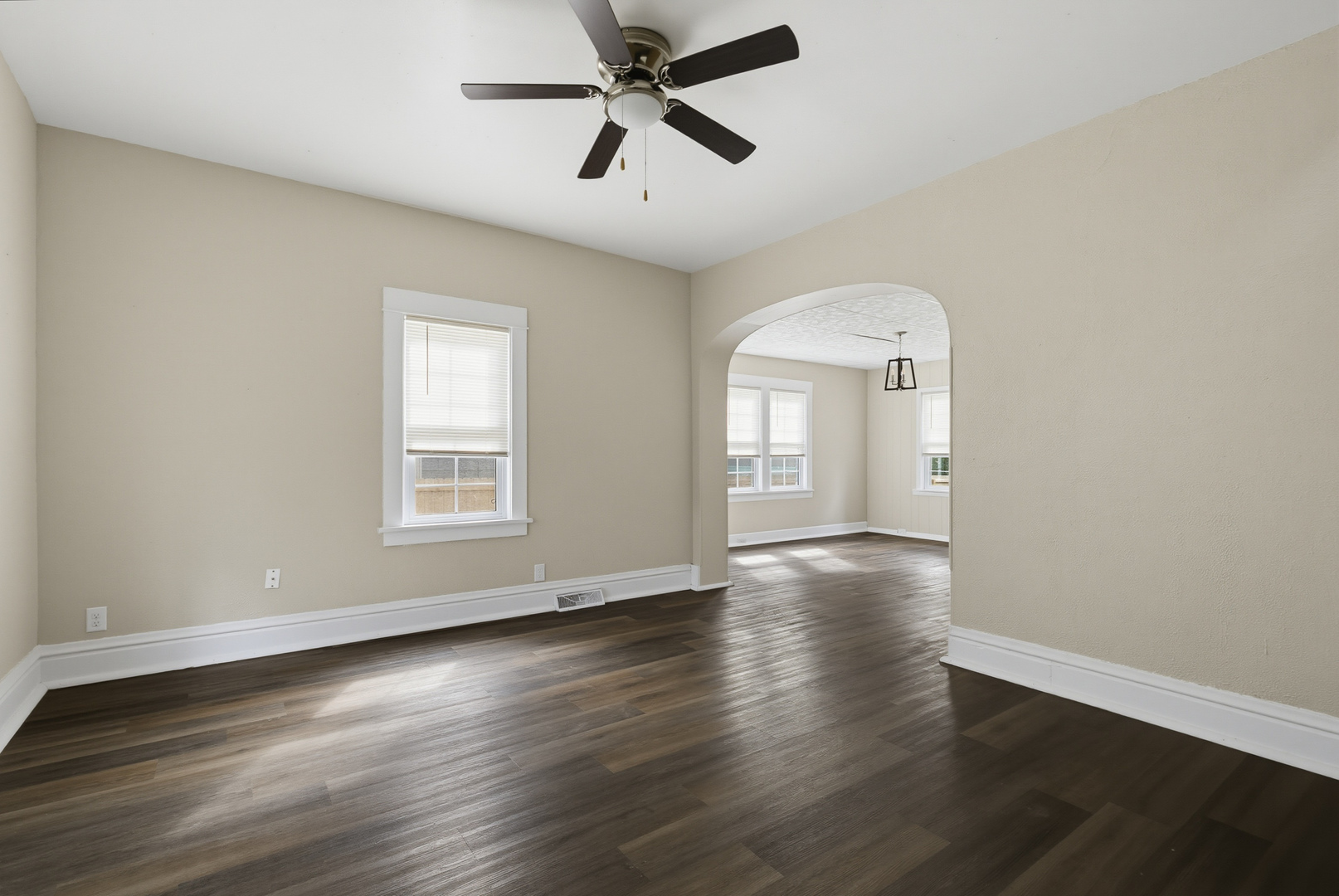719 3rd Street Property Photo 5