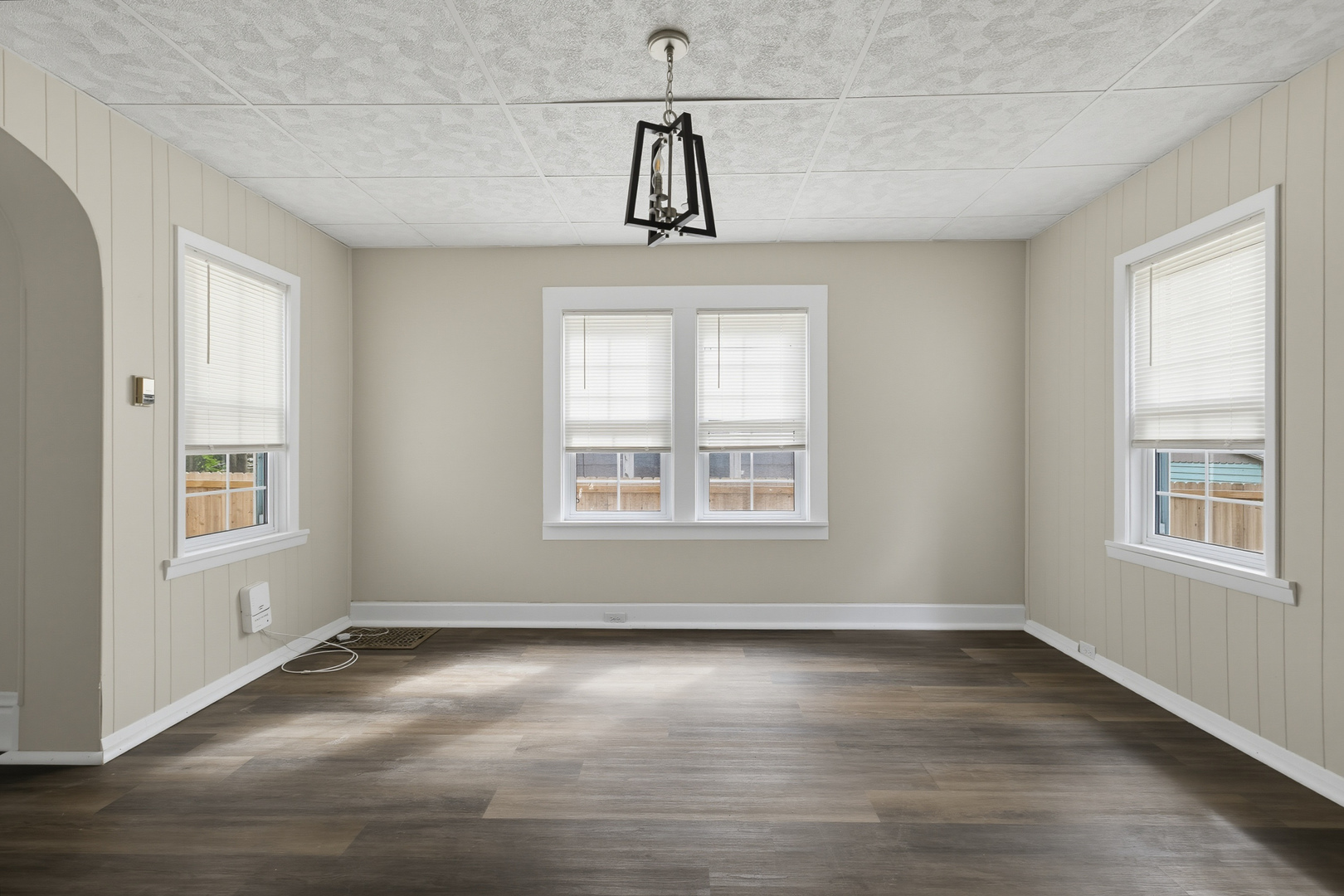 719 3rd Street Property Photo 10