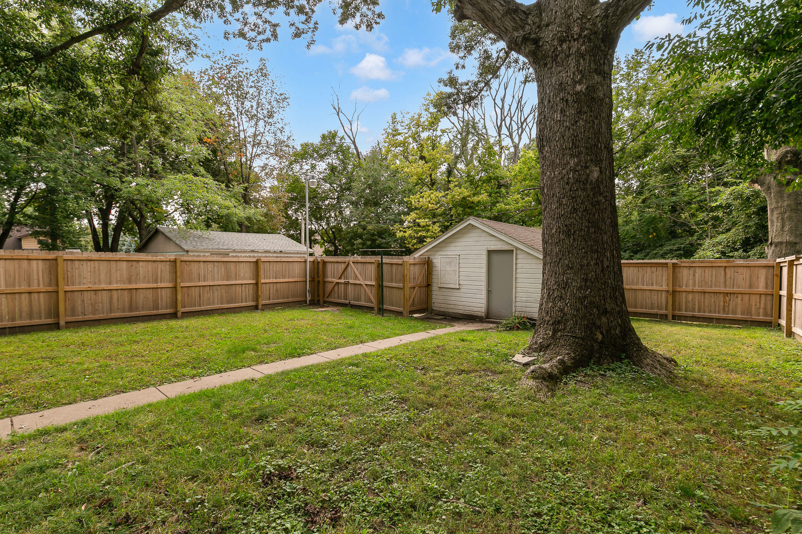719 3rd Street Property Photo 28