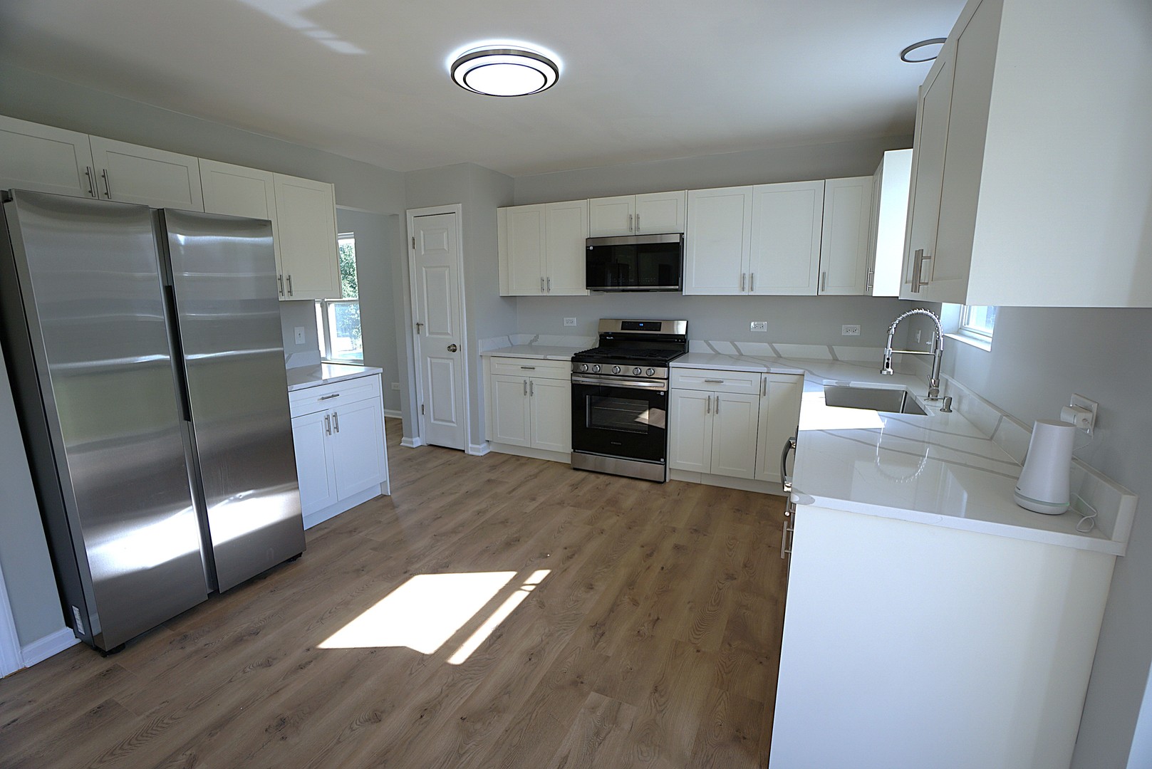 22038 Jillian Court Property Photo 10