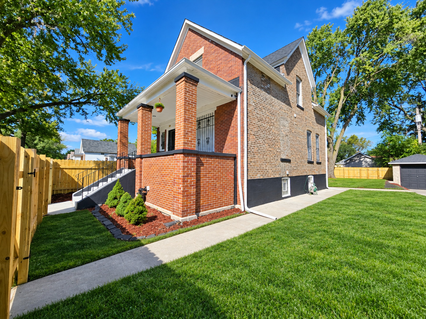 234 W 105th Place Property Photo 1