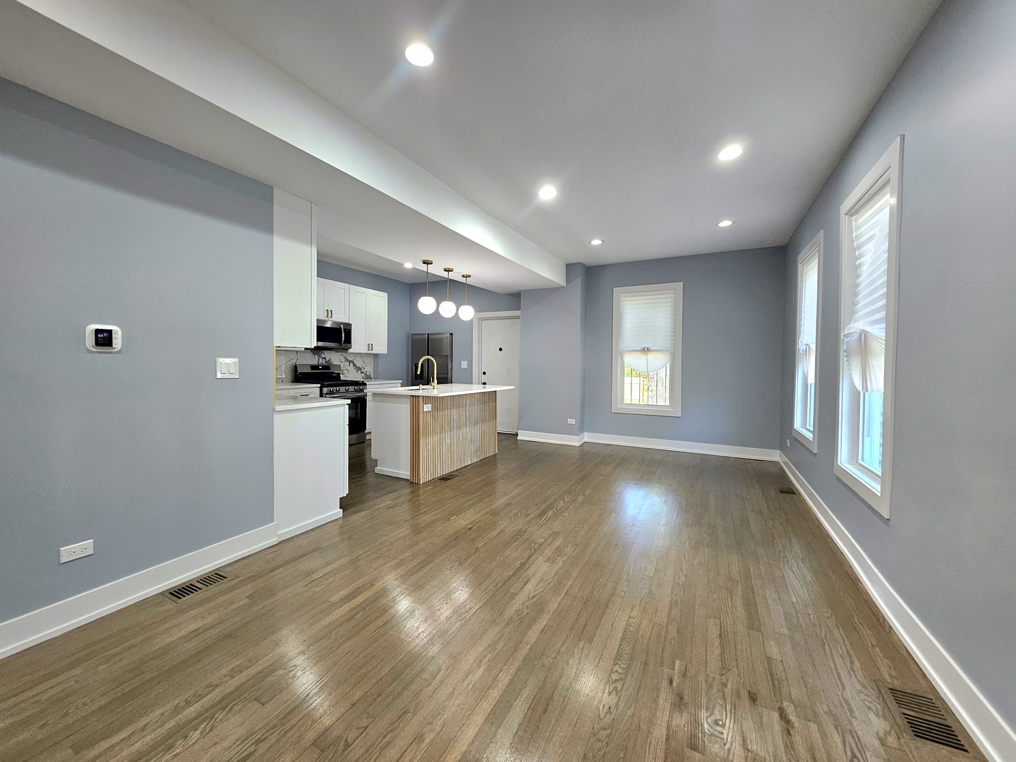 234 W 105th Place Property Photo 12