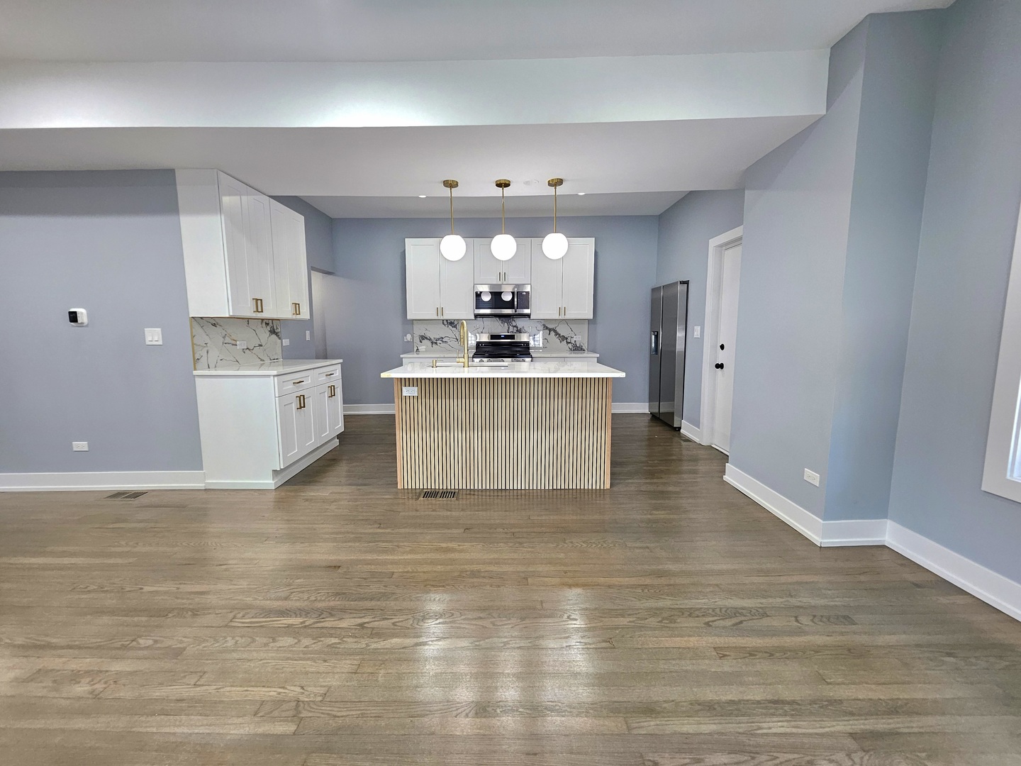234 W 105th Place Property Photo 14