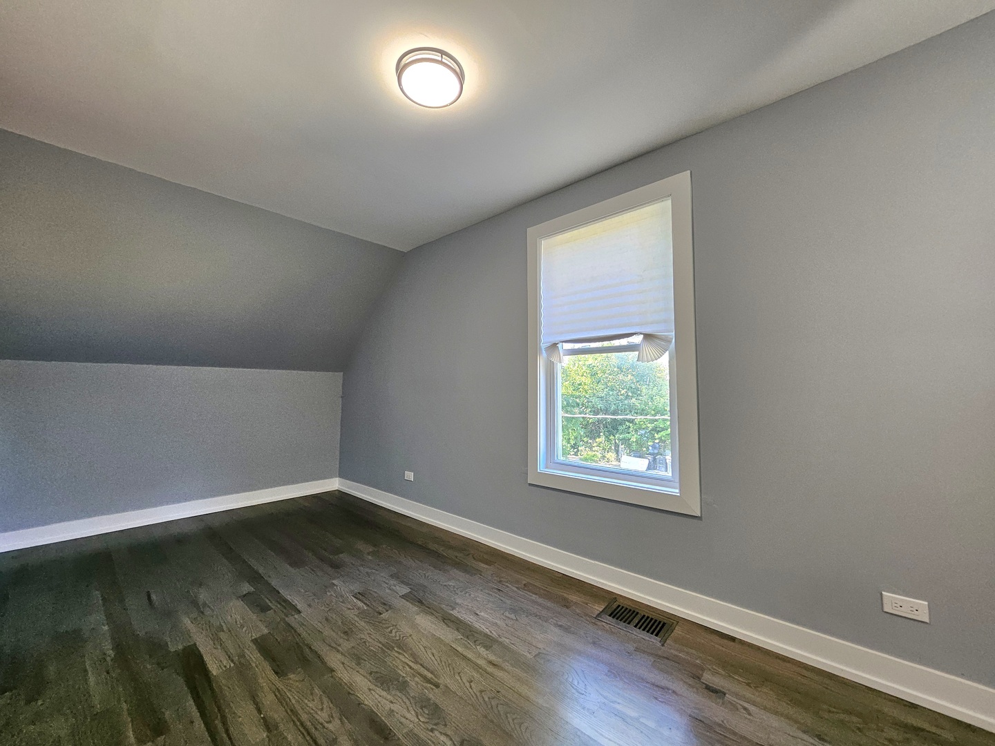 234 W 105th Place Property Photo 32