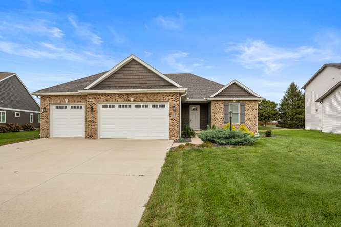 12773107 Property Photo 2