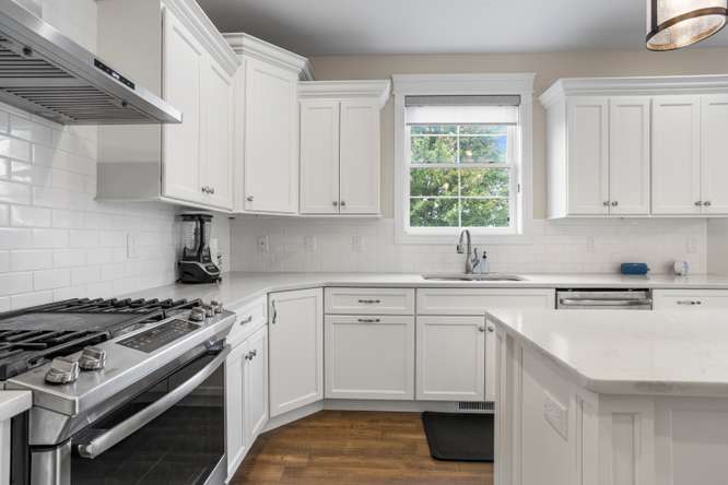 12773107 Property Photo 13