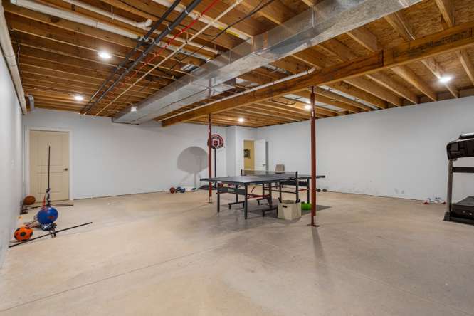 12773107 Property Photo 34