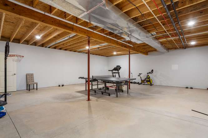 12773107 Property Photo 35
