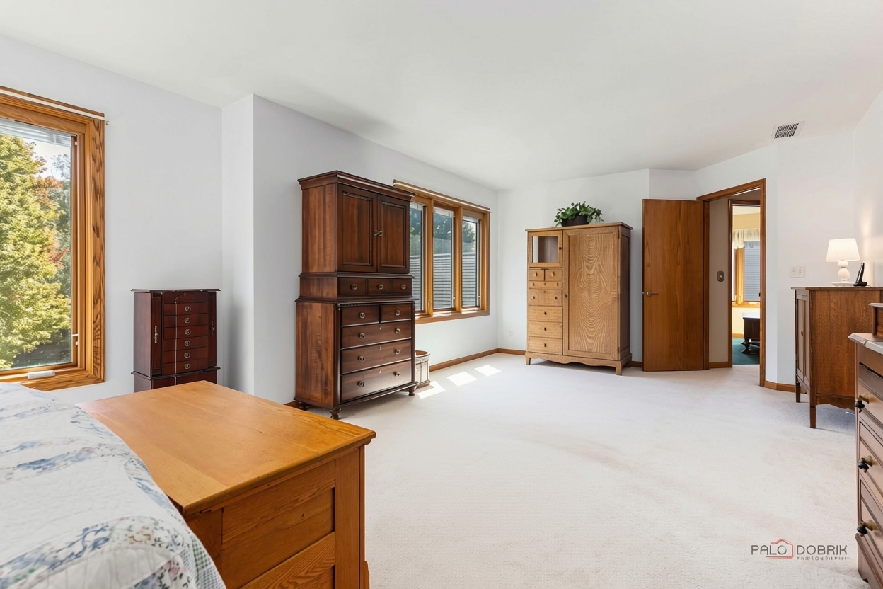 1490 Pheasant Trail Court Property Photo 23