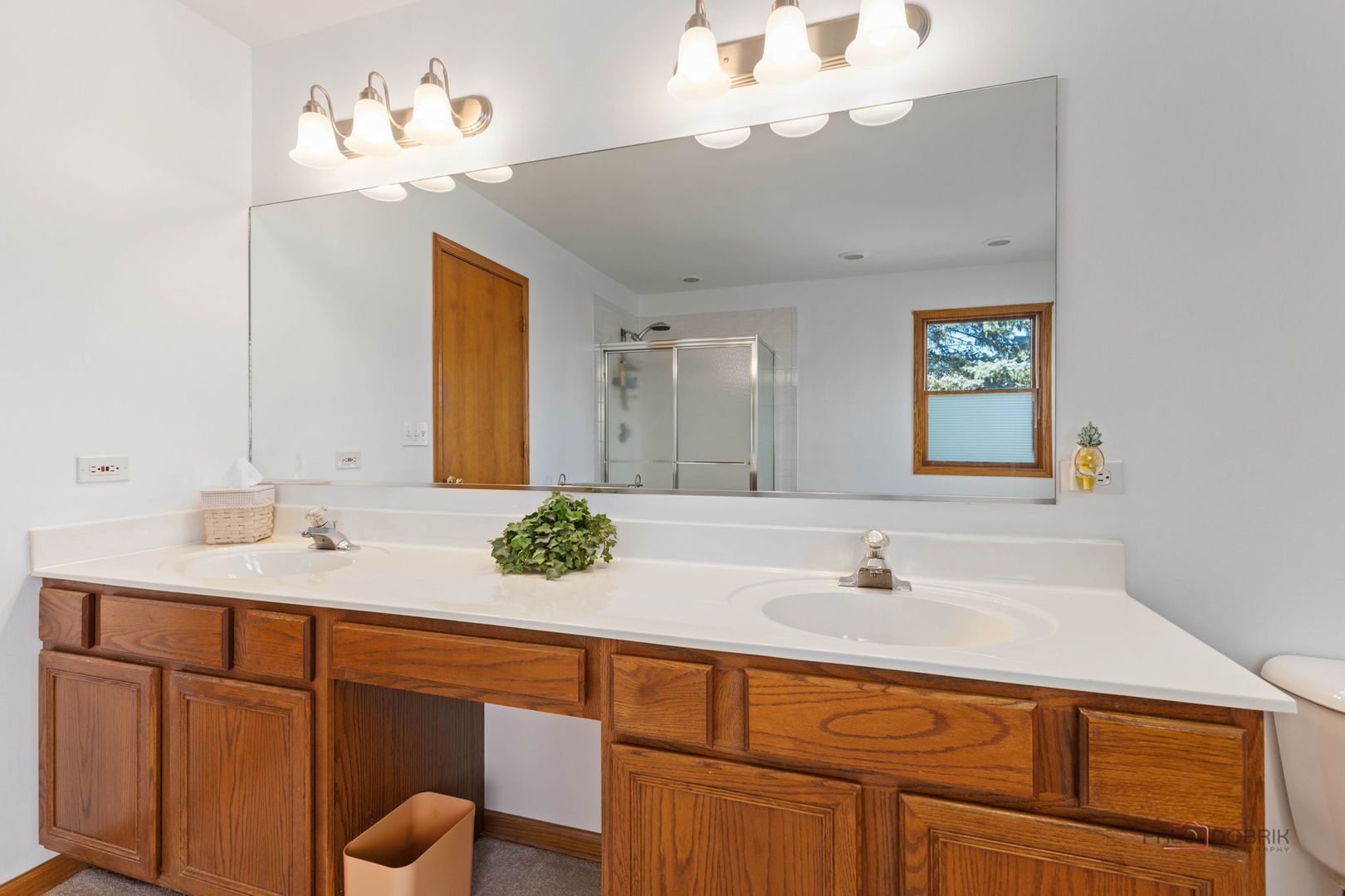 1490 Pheasant Trail Court Property Photo 26