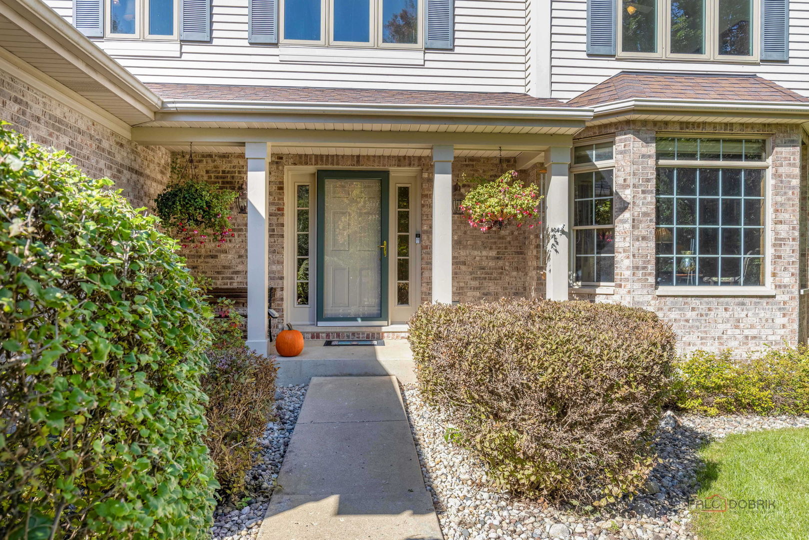 1490 Pheasant Trail Court Property Photo 45