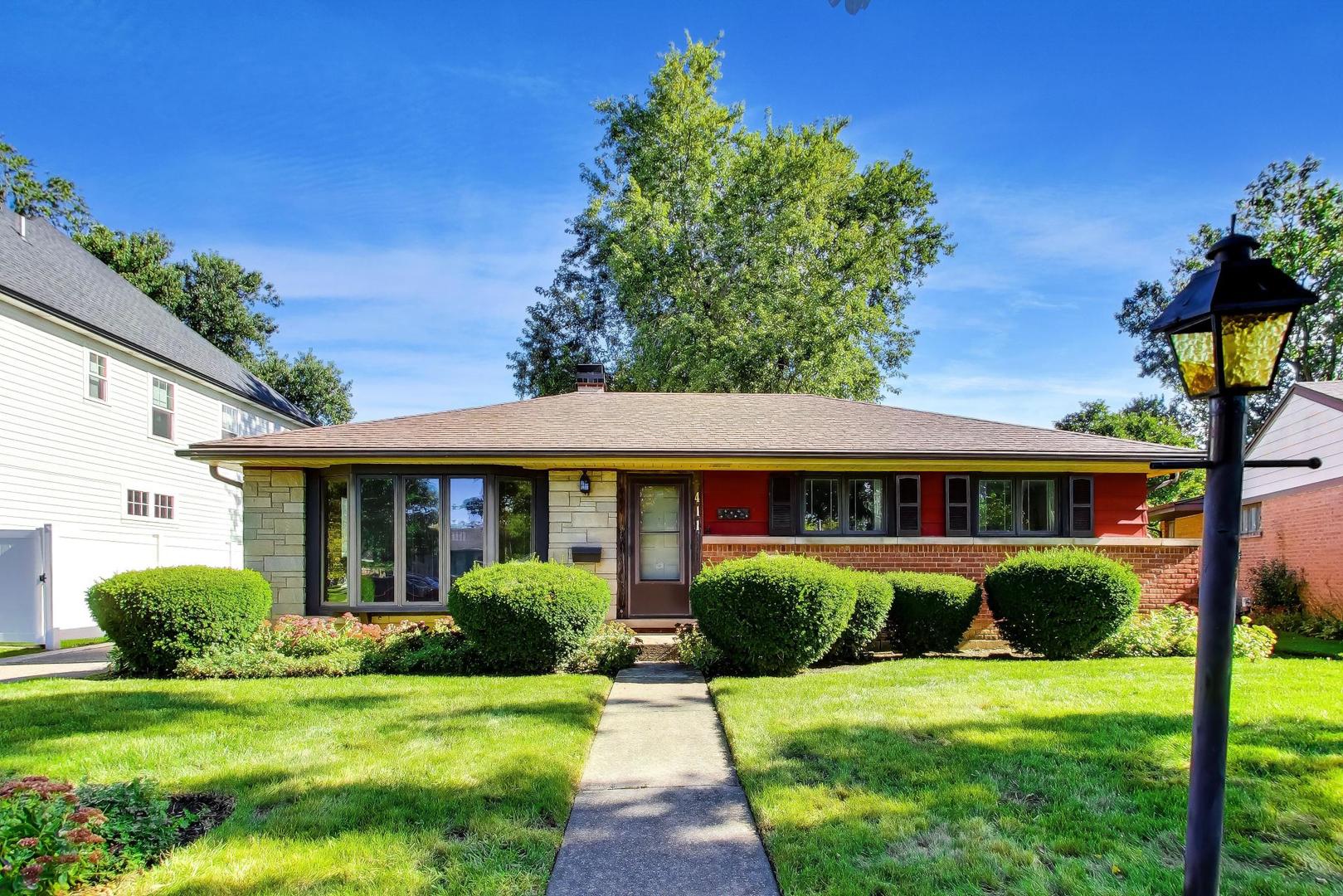 411 N Highview Avenue Property Photo 1