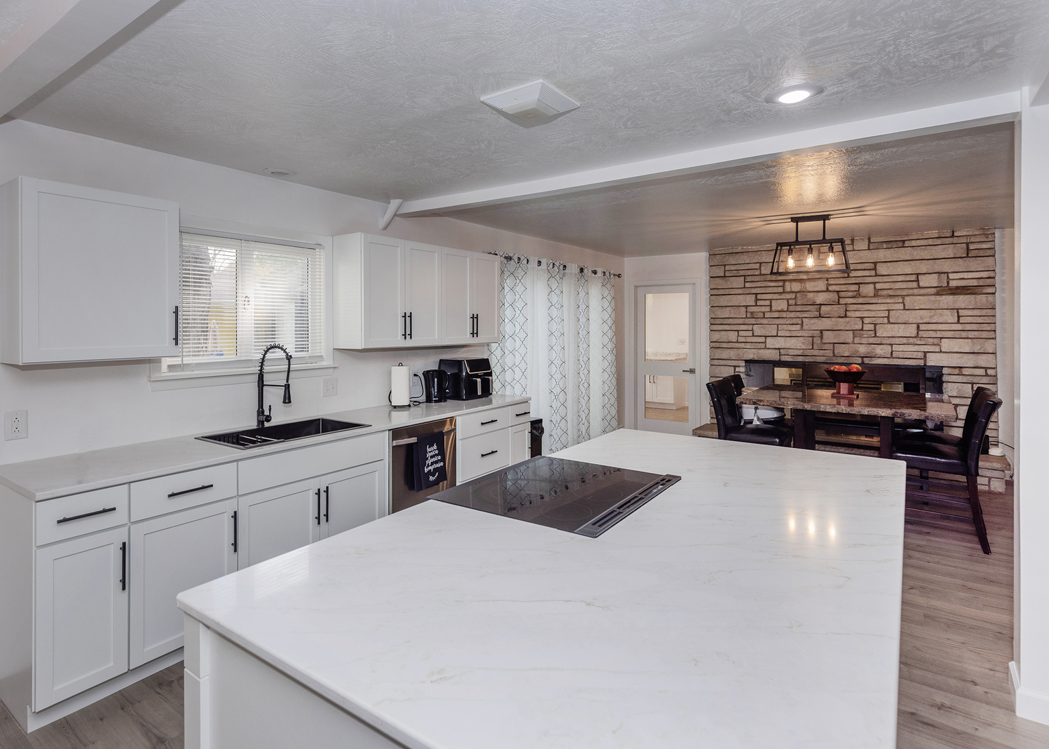 5317 36th Avenue Court Property Photo 6