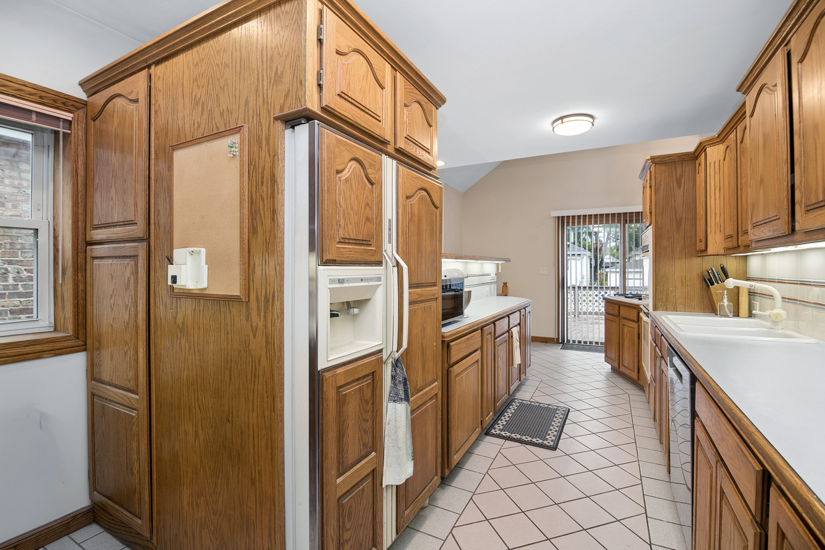3814 Madison Avenue Property Photo 5
