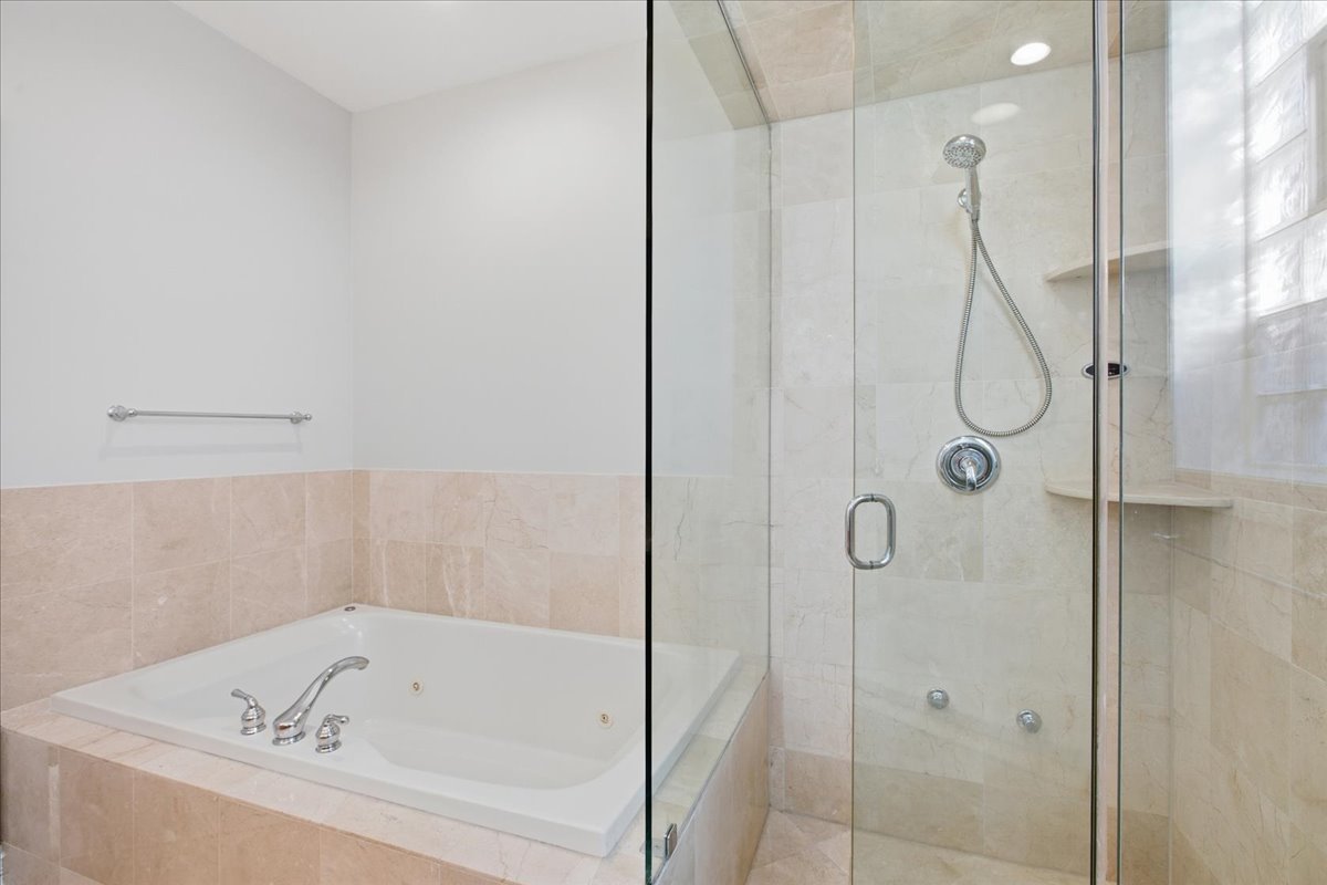2717 N Wilton Avenue 3s Property Photo 10