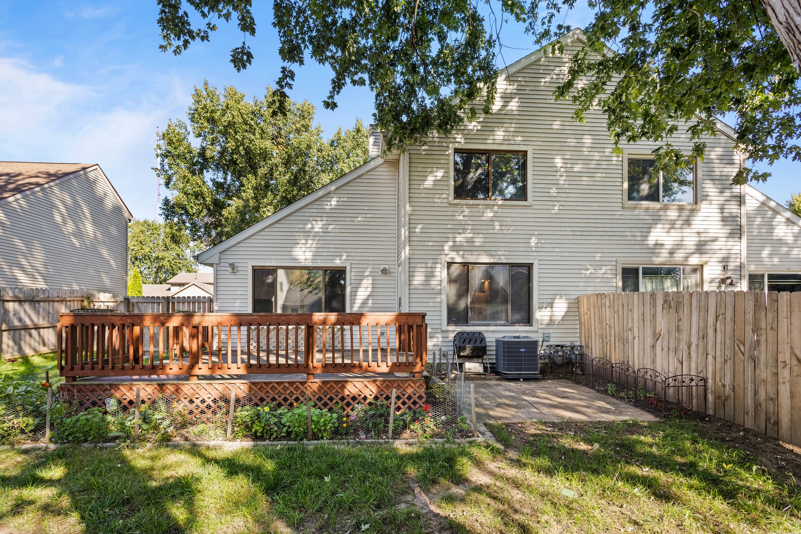 726 Higgins Road Property Photo 3
