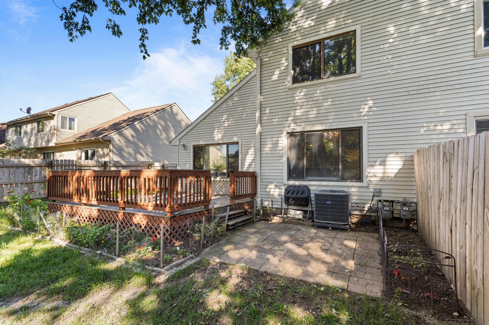 726 Higgins Road Property Photo 4
