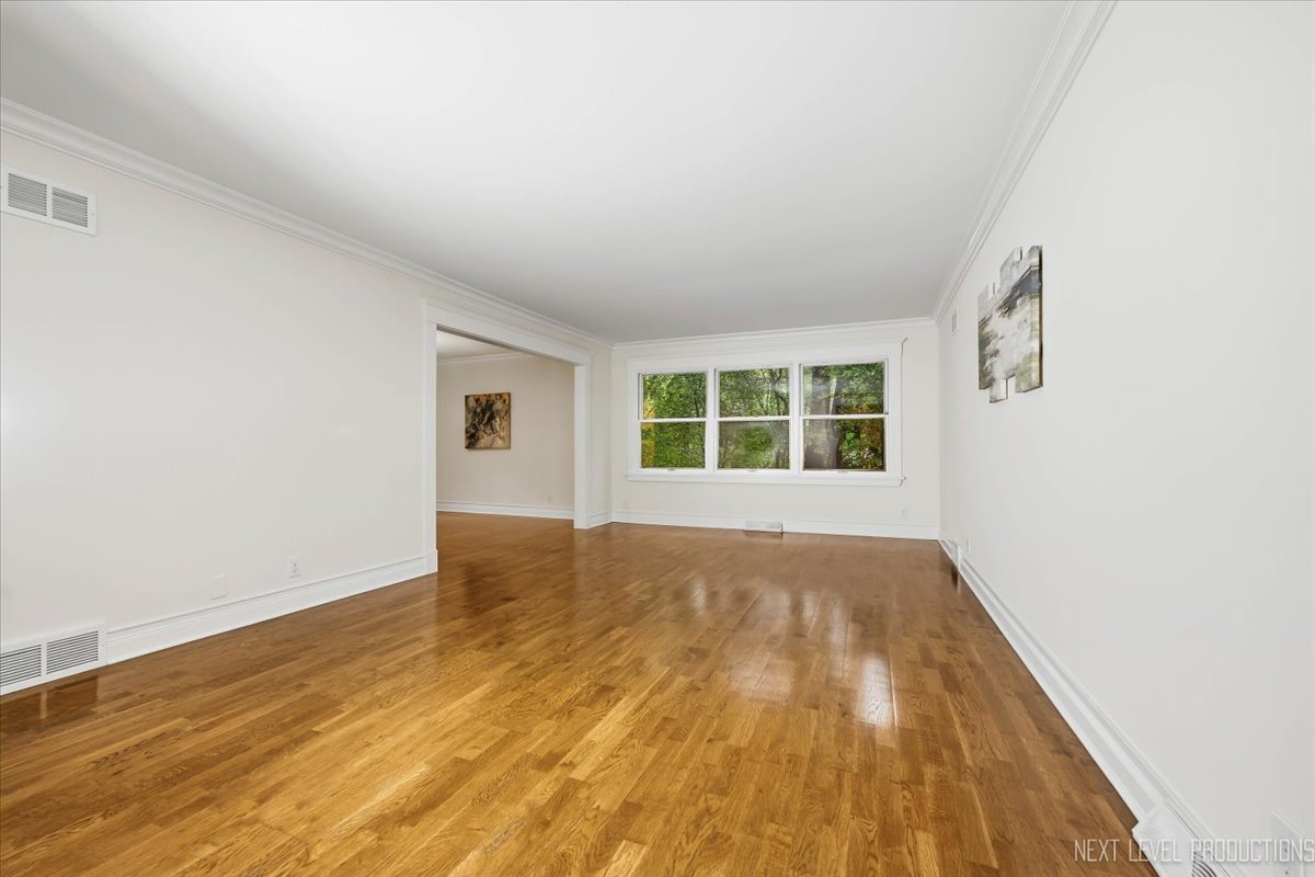 36w584 Wild Rose Road Property Photo 8