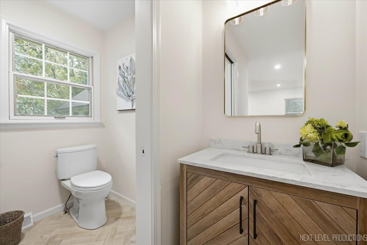 36w584 Wild Rose Road Property Photo 23