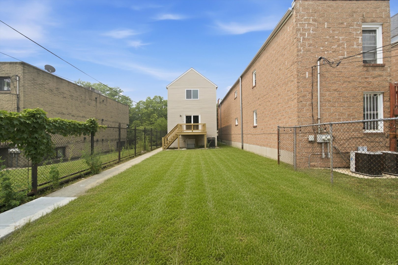 3343 S Michigan Avenue Property Photo 20