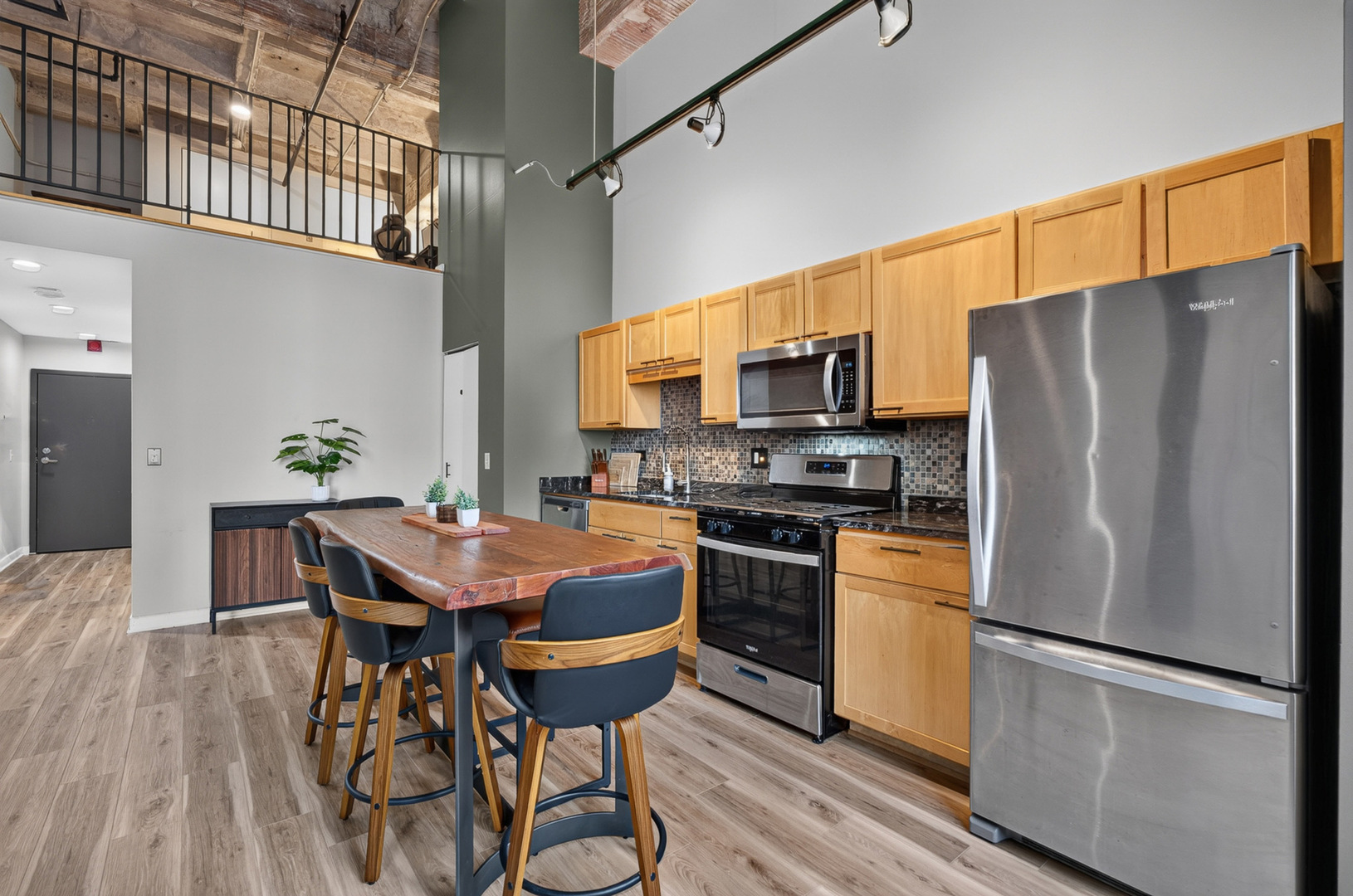 20 N State Street 1012 Property Photo 7