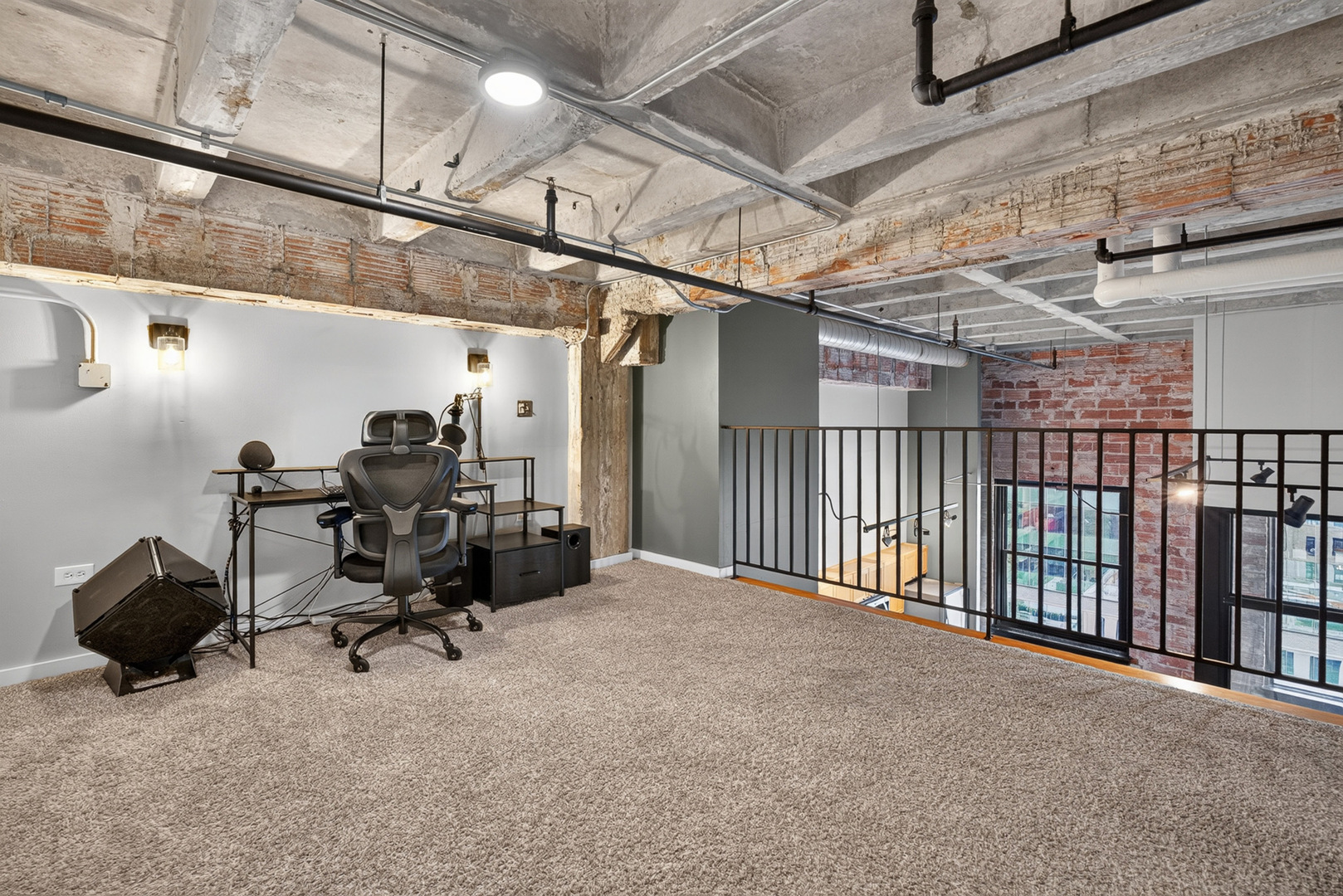 20 N State Street 1012 Property Photo 11