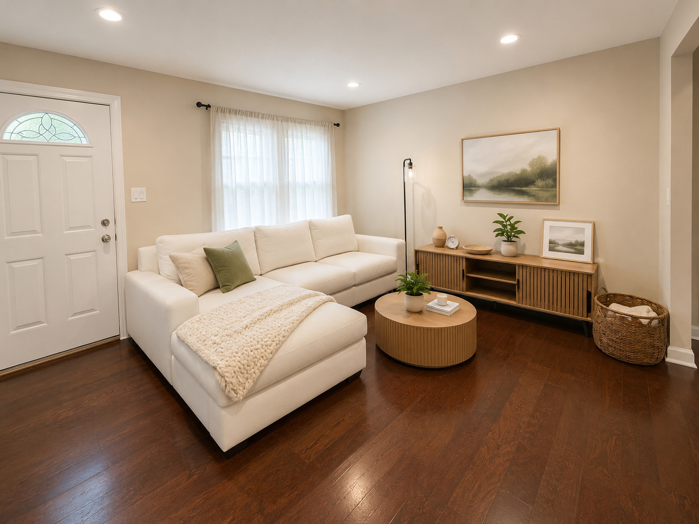 1693 Linden Street Property Photo 2