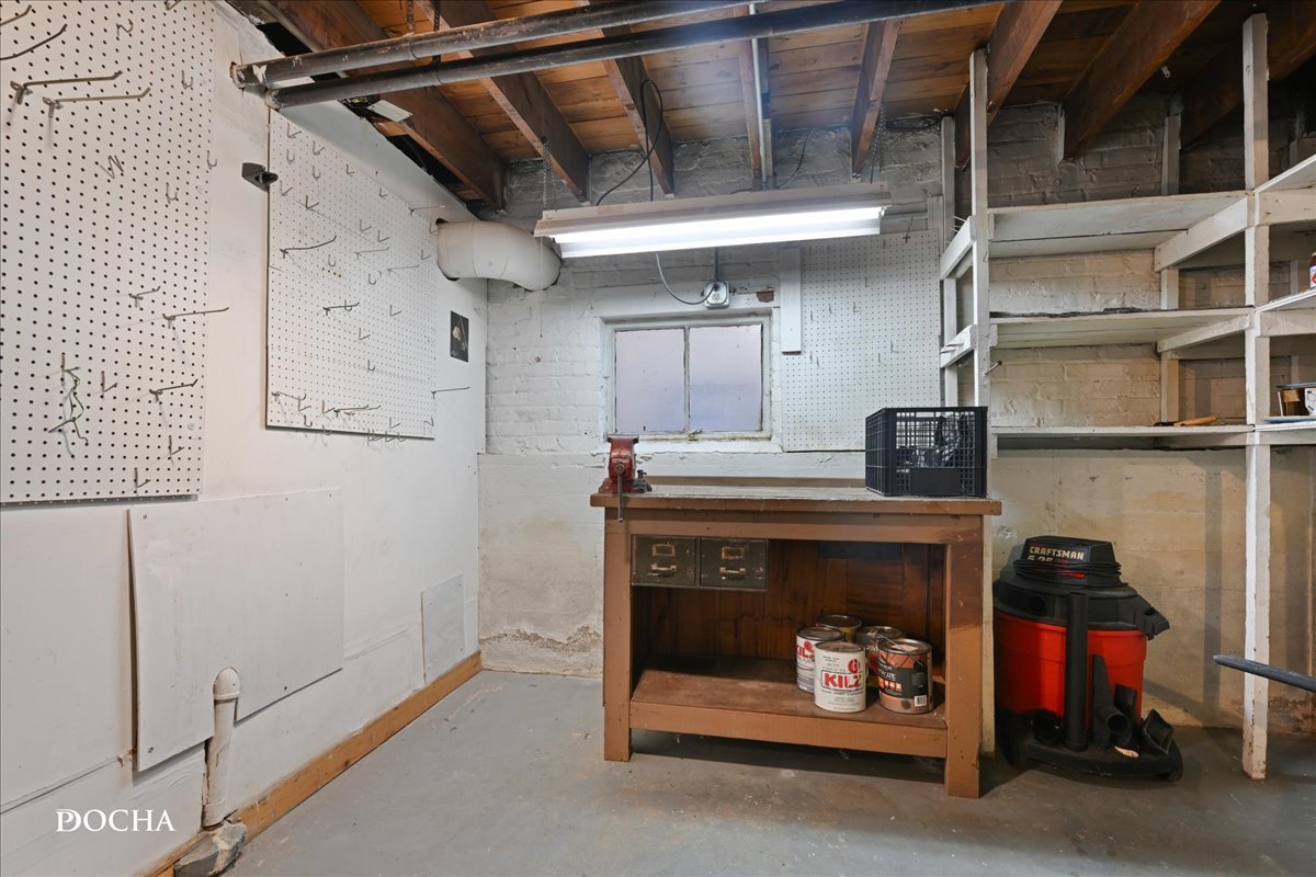2928 N 76th Court Property Photo 21