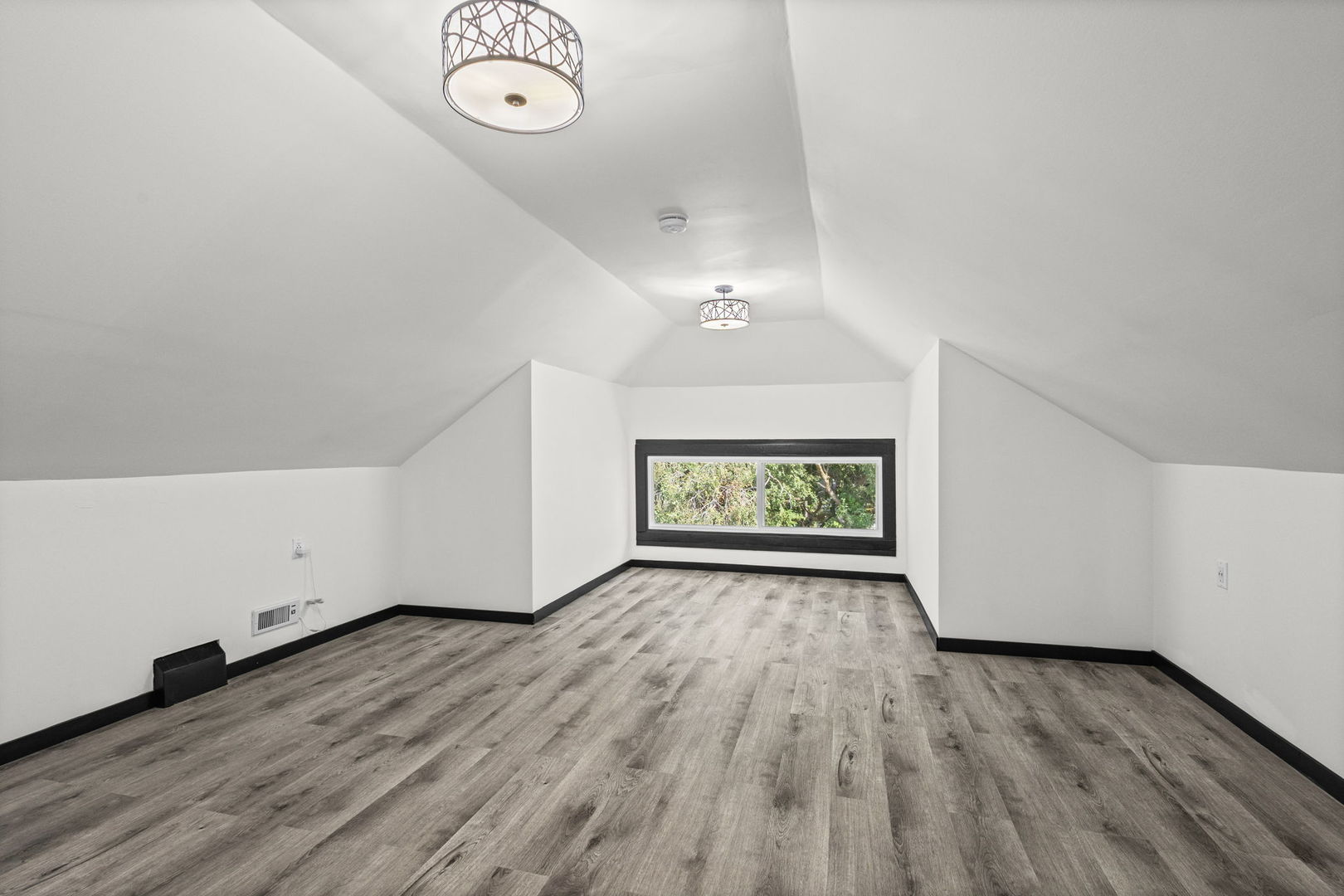 10119 S Wentworth Avenue Property Photo 21