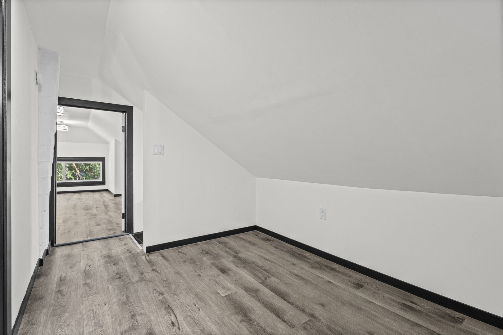 10119 S Wentworth Avenue Property Photo 24