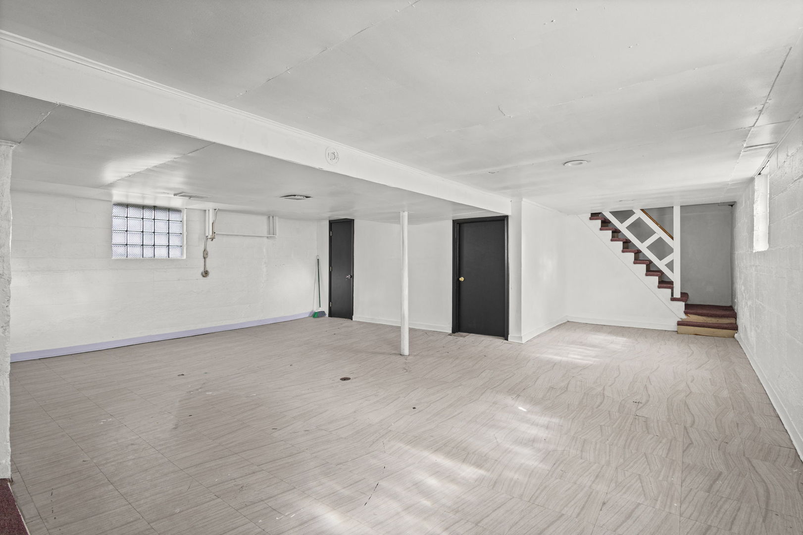 10119 S Wentworth Avenue Property Photo 32