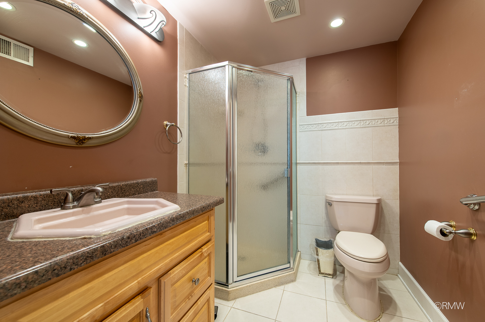 4 N 270 9th Avenue Property Photo 18