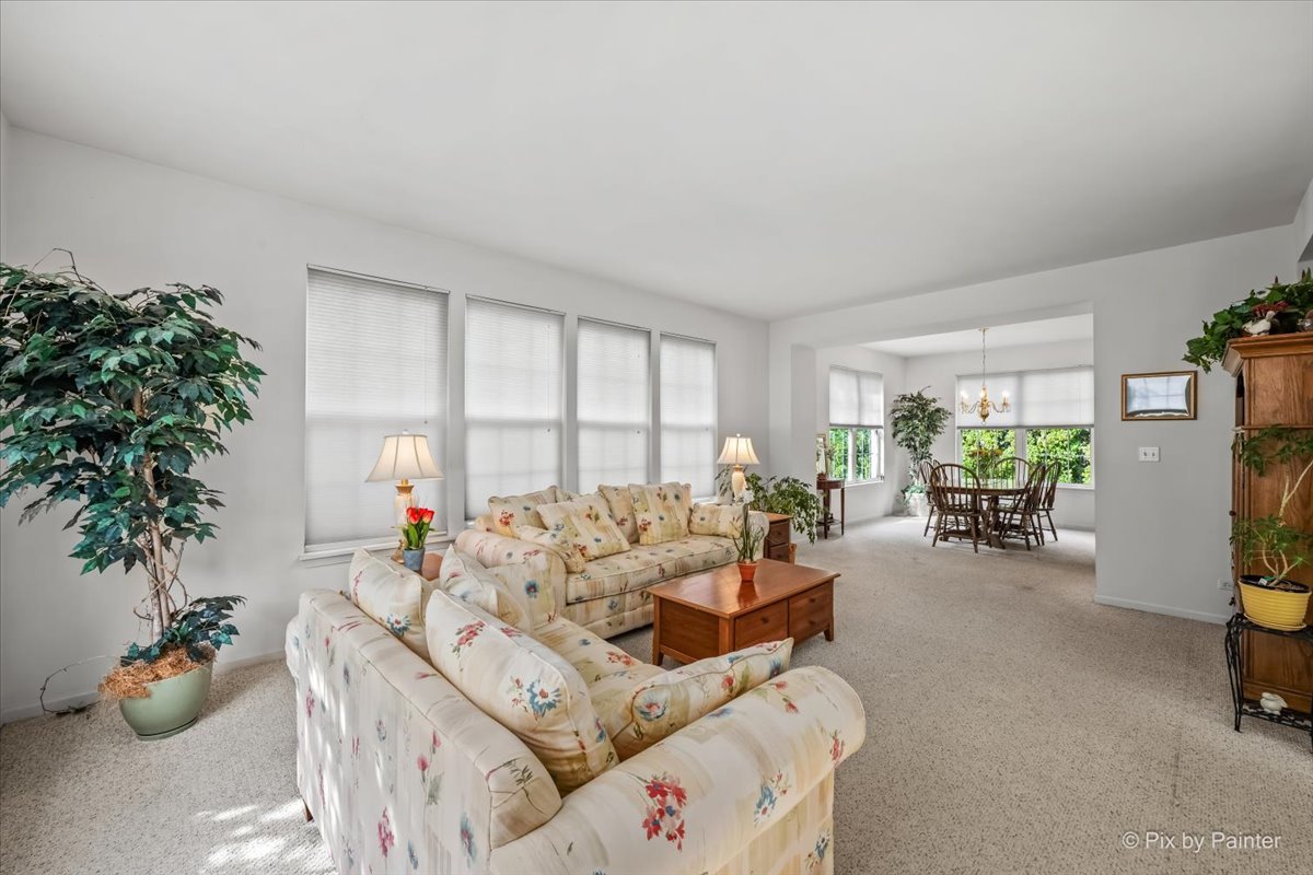 5722 Windsor Court Property Photo 3