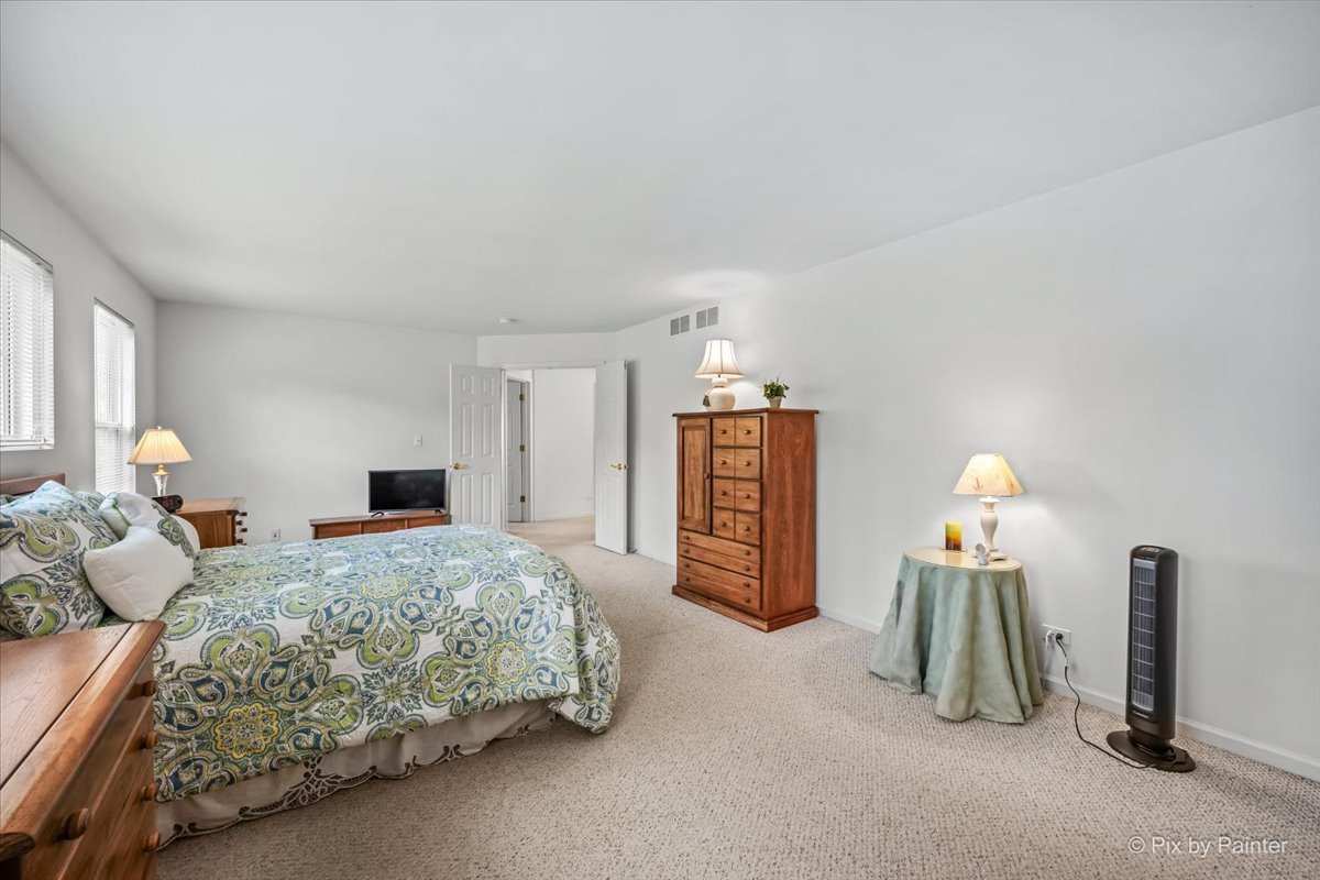 5722 Windsor Court Property Photo 19