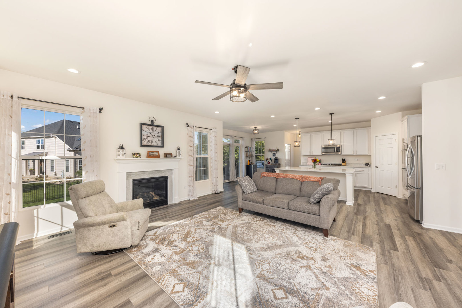 26458 W Vincent Drive Property Photo 17