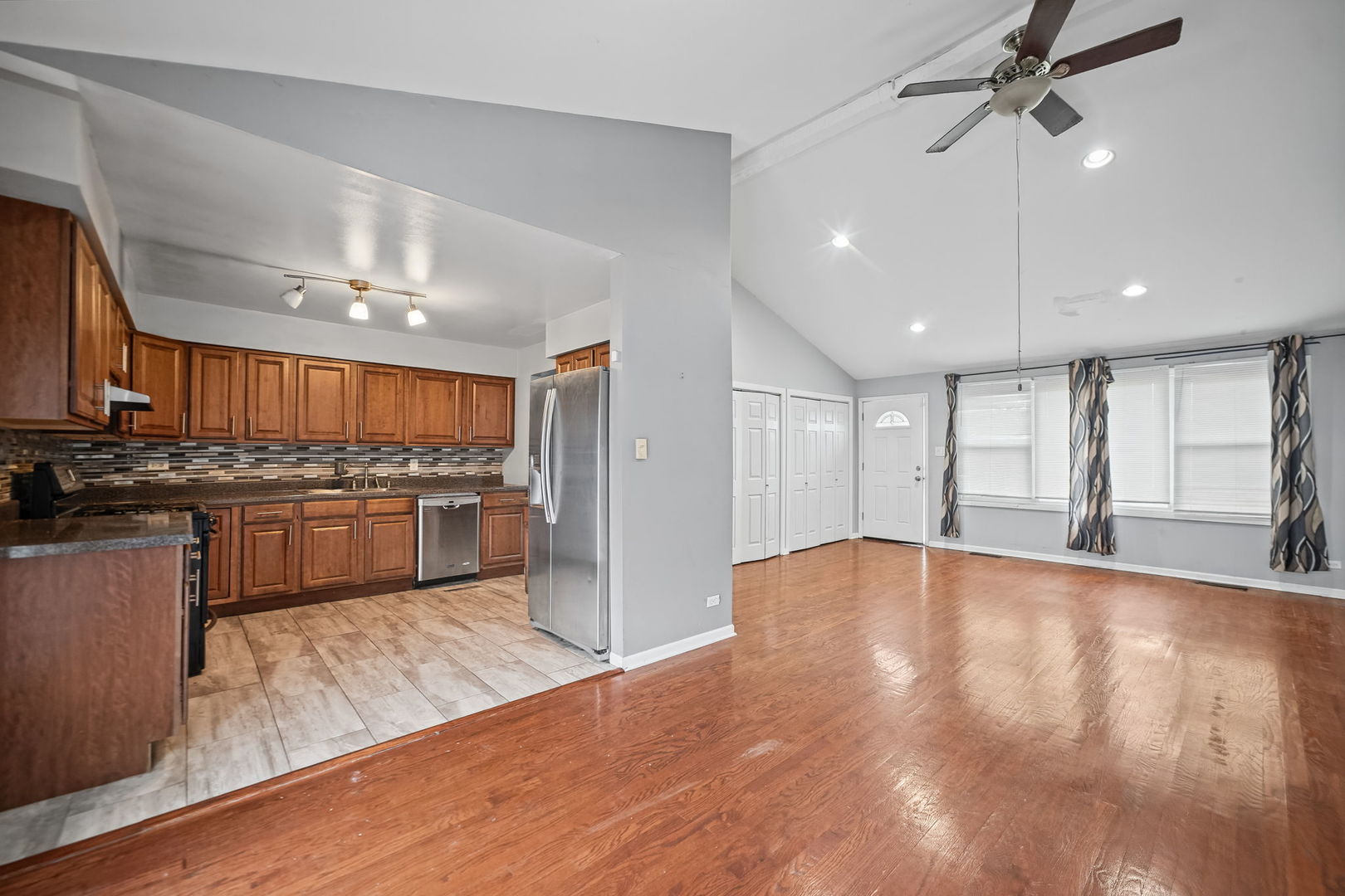4121 Indian Hill Drive Property Photo 8