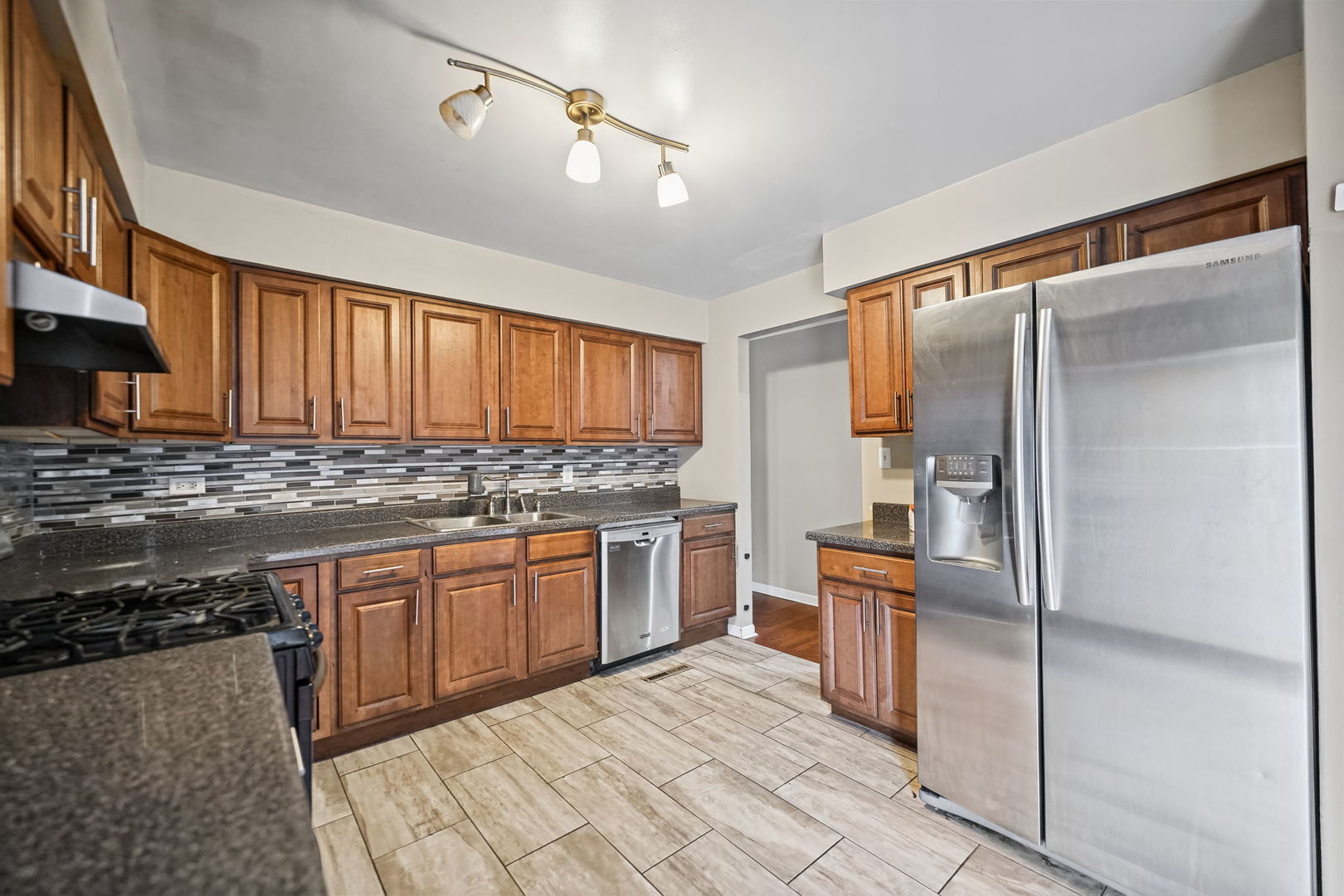 4121 Indian Hill Drive Property Photo 13