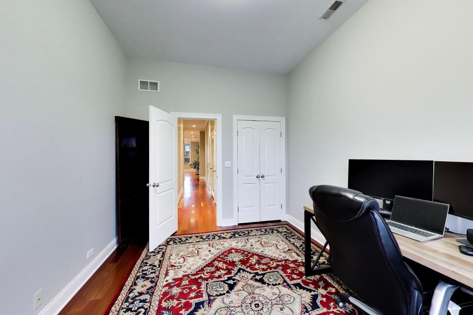4110 N Western Avenue 4n Property Photo 18