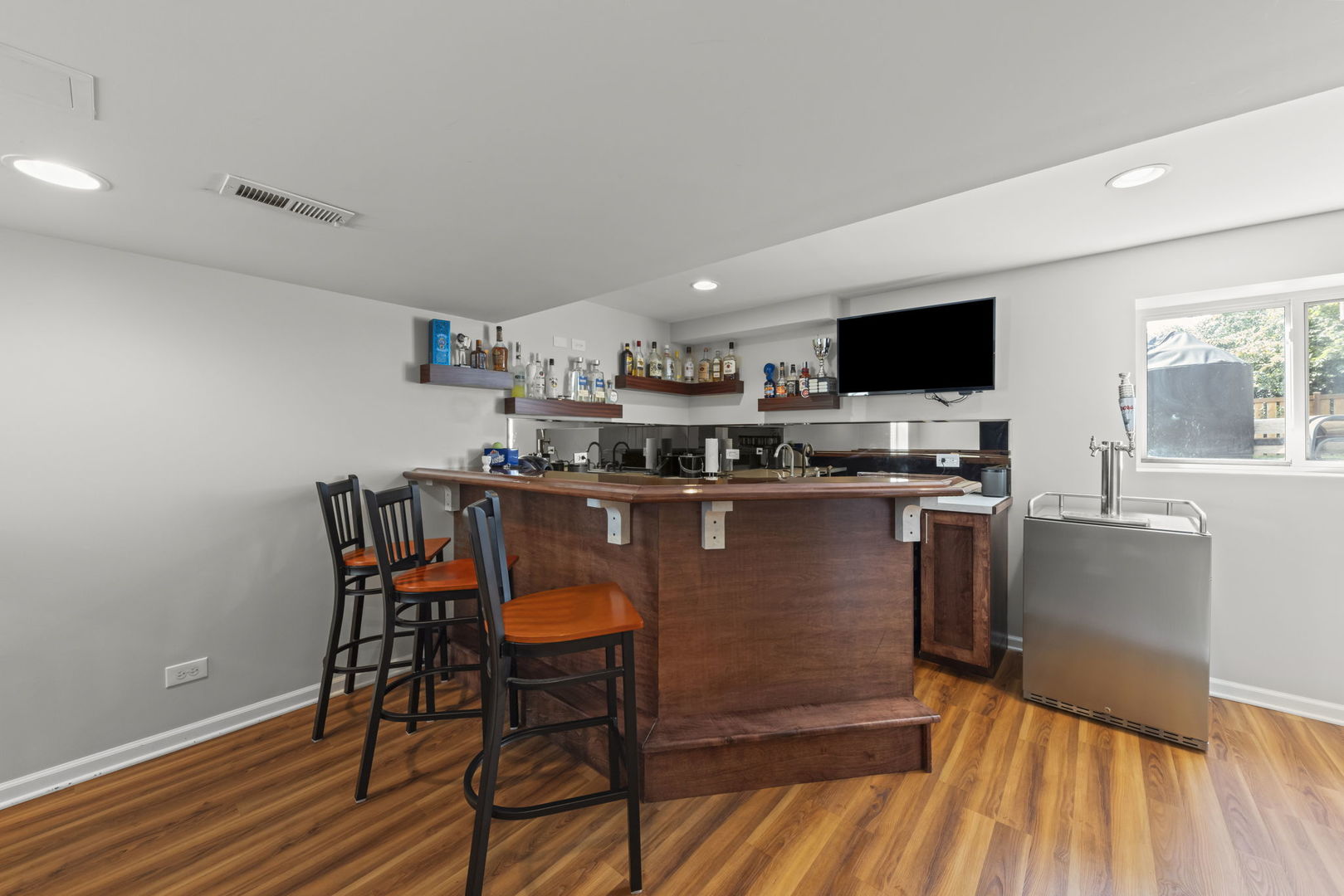 1034 Stephen Court Property Photo 24