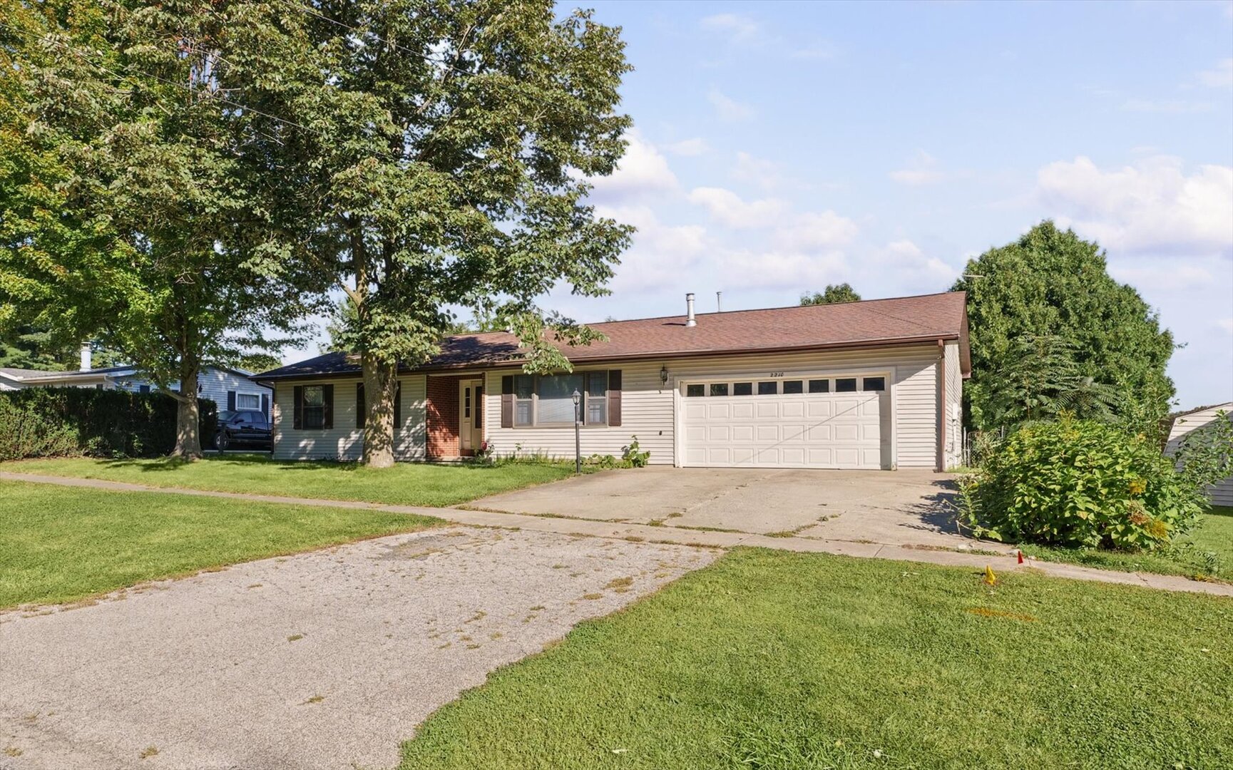 2210 E Perkins Road Property Photo 3