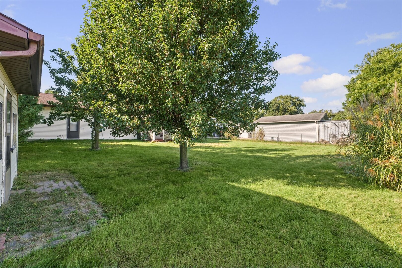 2210 E Perkins Road Property Photo 33