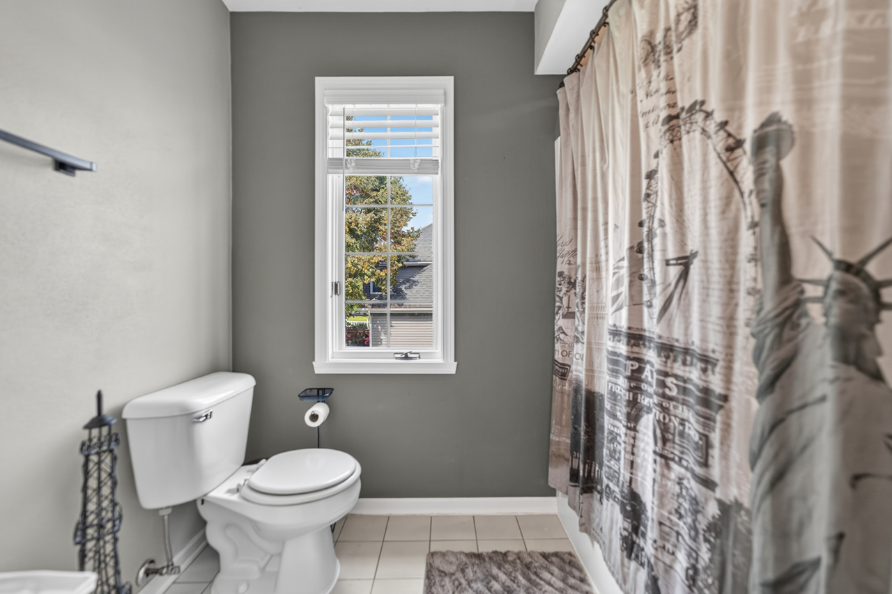 9176 Forest Ridge Drive Property Photo 33