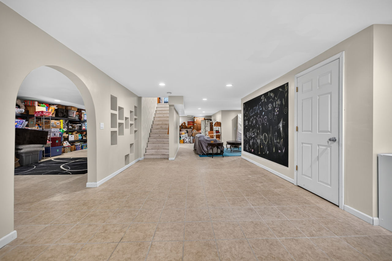 9176 Forest Ridge Drive Property Photo 35