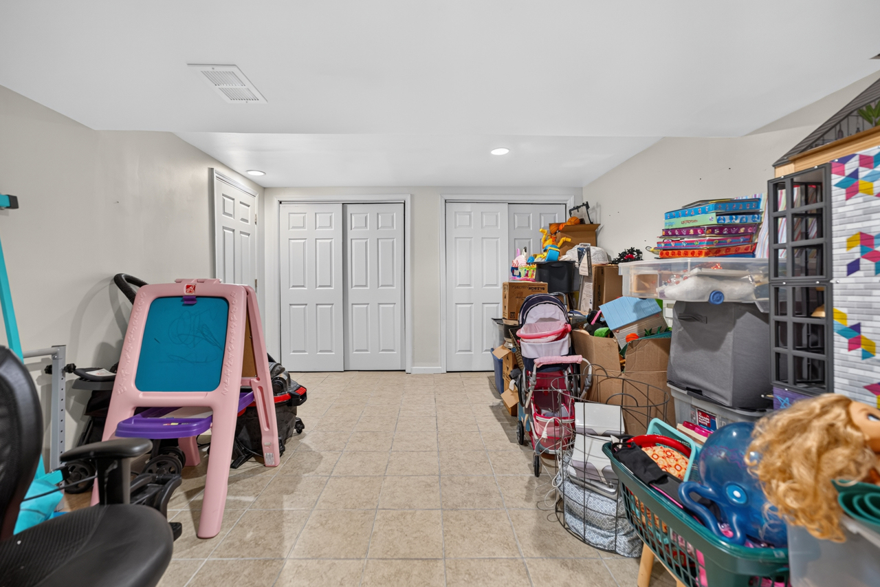 9176 Forest Ridge Drive Property Photo 38