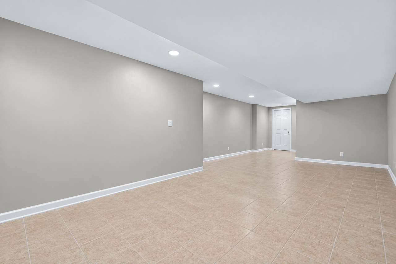 9176 Forest Ridge Drive Property Photo 41