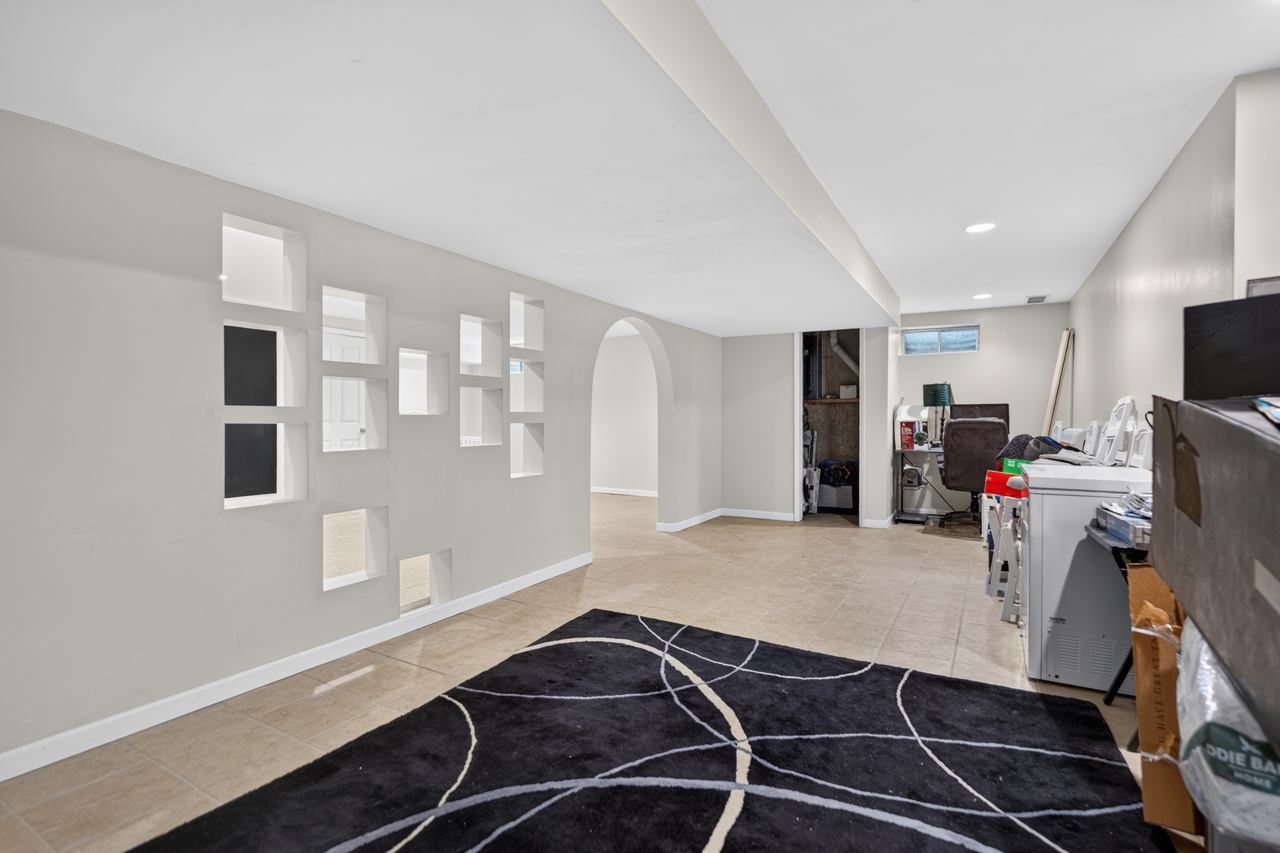 9176 Forest Ridge Drive Property Photo 42