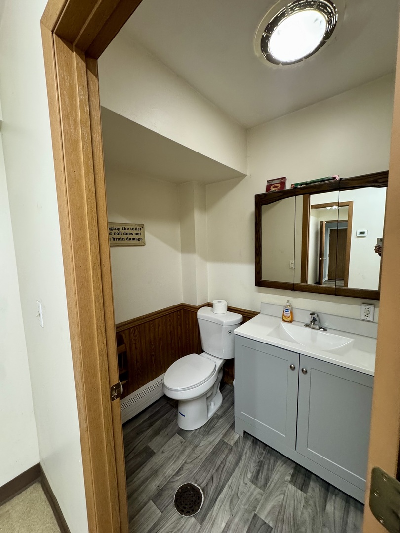 320 E Washington Street Property Photo 6